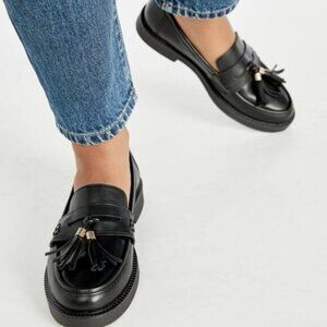 Justfab Georgie Black Vegan Leather Tassel Embellished Kiltie Style Loafers sz 8